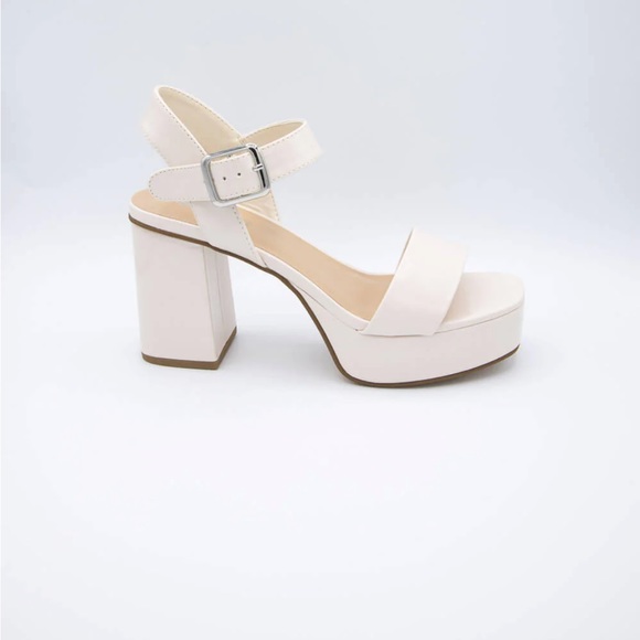 OFF WHITE MACEY OPEN TOE ANKLE STRAP PLATFORM FAUX LEATHER STRAPPY SANDALS NIB - Picture 3 of 6